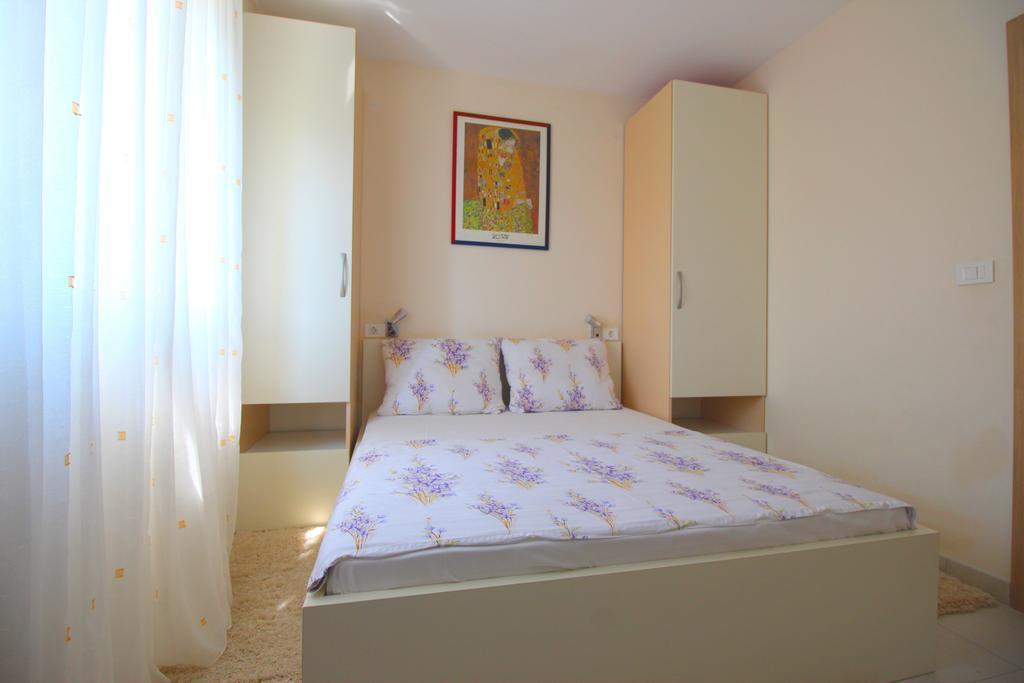 Apartment Brigite Rovinj Exteriör bild