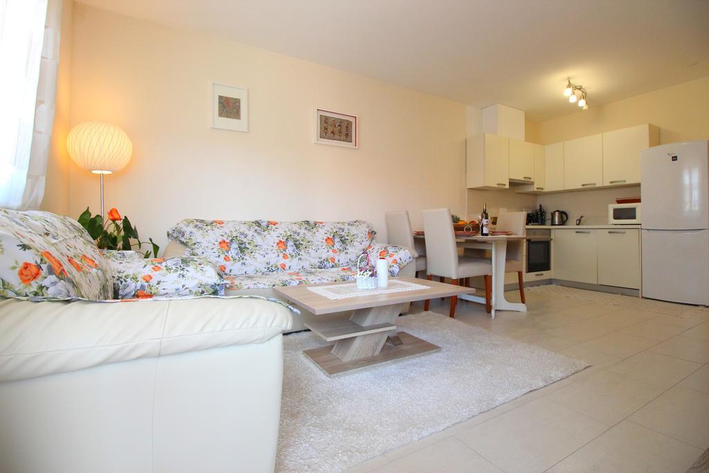 Apartment Brigite Rovinj Exteriör bild